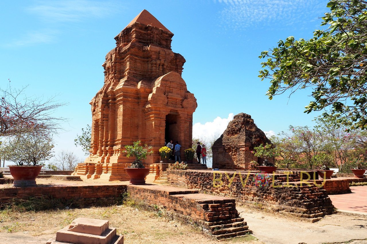 Mui Ne is where the winds and desert live in the middle of Vietnam. South Vietnam, part 4 - My, Vietnam, Asia, Longpost, Travels, Adventures, Mui Ne, Beach, Nature, beauty, Living abroad, Video