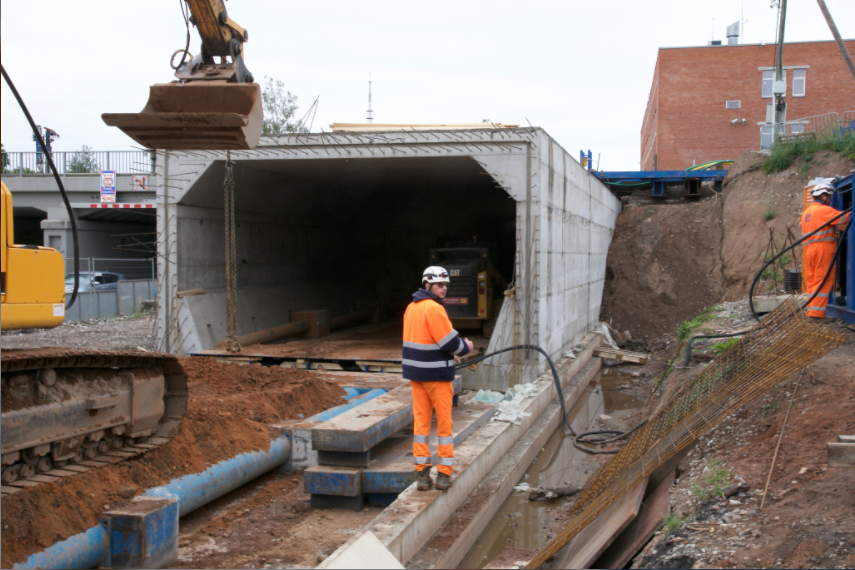 Reply to the post Replacing the railway bridge in four days - Bridge, Building, Railway, Quickly, It Was-It Was, Work, Engineering, Таймлапс, , Estonia, Tartu, Tunnel, Reply to post, Longpost