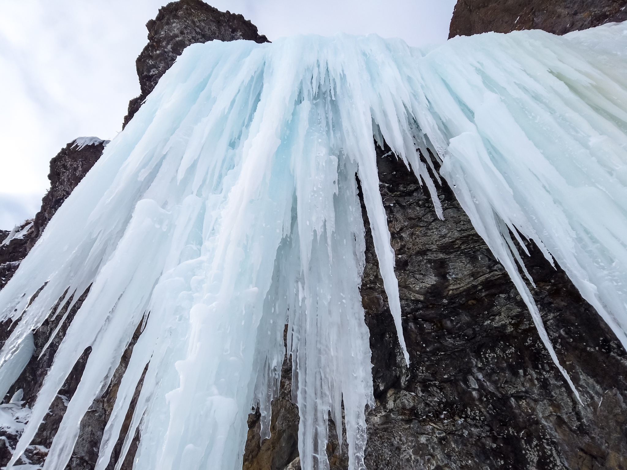 The path to the icefalls of Tikhaya Bay, Sakhalin - My, Sakhalin, Sea of ??Okhotsk, Winter, Longpost, Icefall, The photo