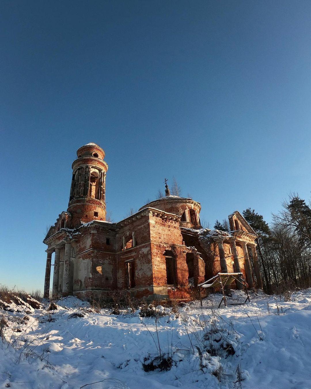 Заброшеная знаменская церковь | Пикабу