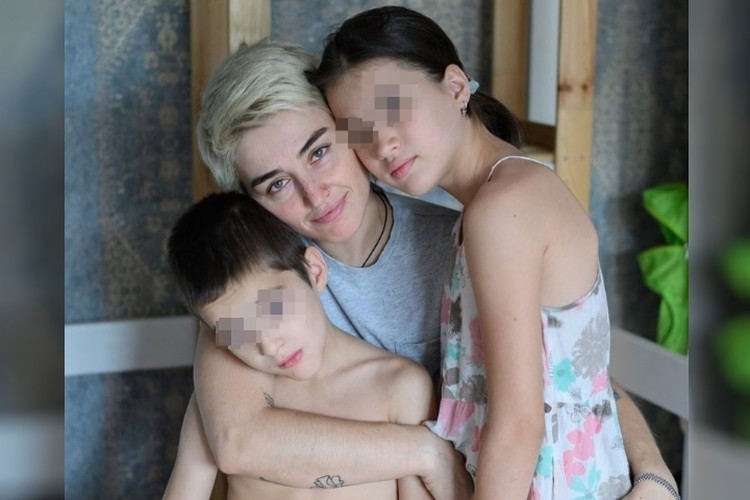 The court took away three children from the mother because of tattoos and pink hair - Children, Negative, Russia, Relationship, Domestic violence, news, Parents, Parents and children, Dagestan, Court, Longpost