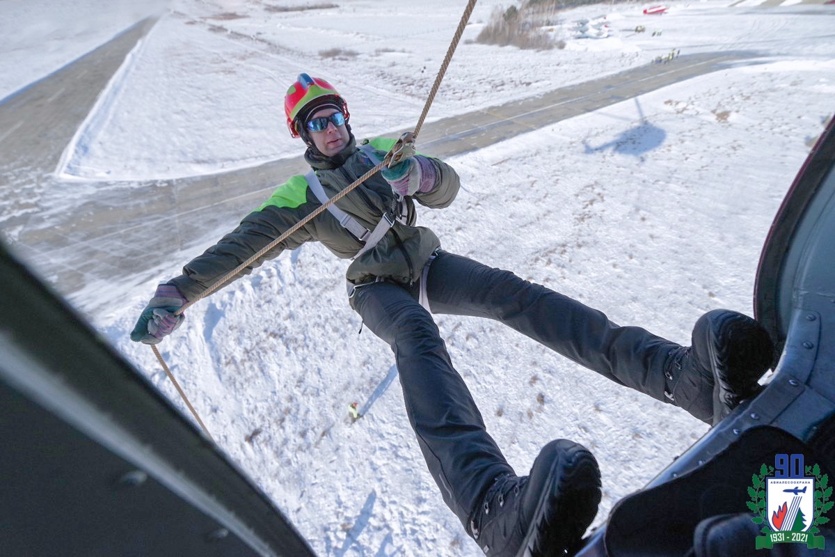 About the training camp in Shushenskoye - My, Forest, Skydiving, Parachuting, Parachutists, Avialesokhrana, Paratroopers, Video, Longpost