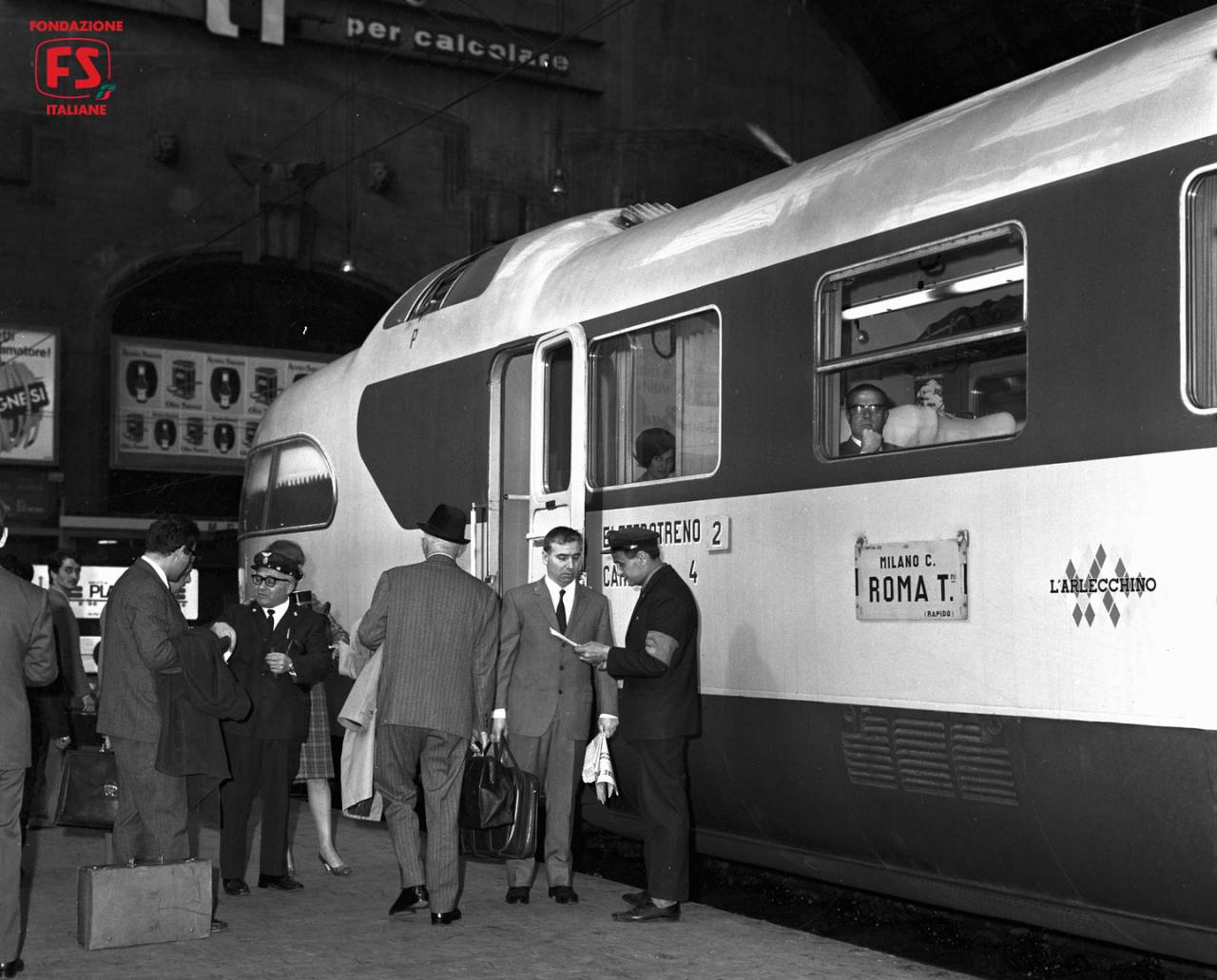 Fast and comfortable Settebello - Railway, Italy, Train, Retrotechnics, Video, Longpost