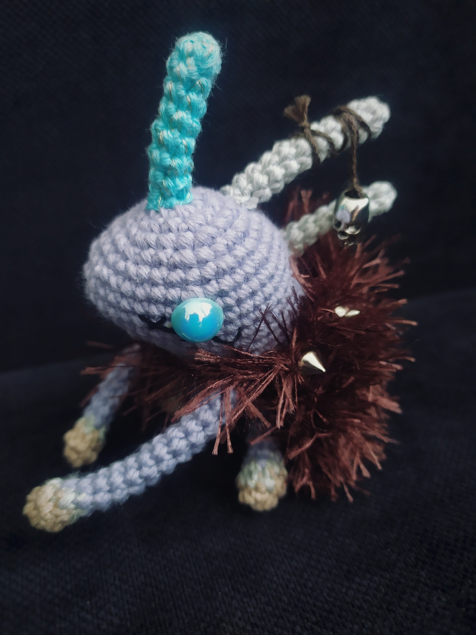 Murloc with guild banner - My, World of warcraft, Warcraft, Crochet, Amigurumi, Knitting, Knitted toys, Blizzard, Computer games, Murlocs, Longpost, Needlework without process