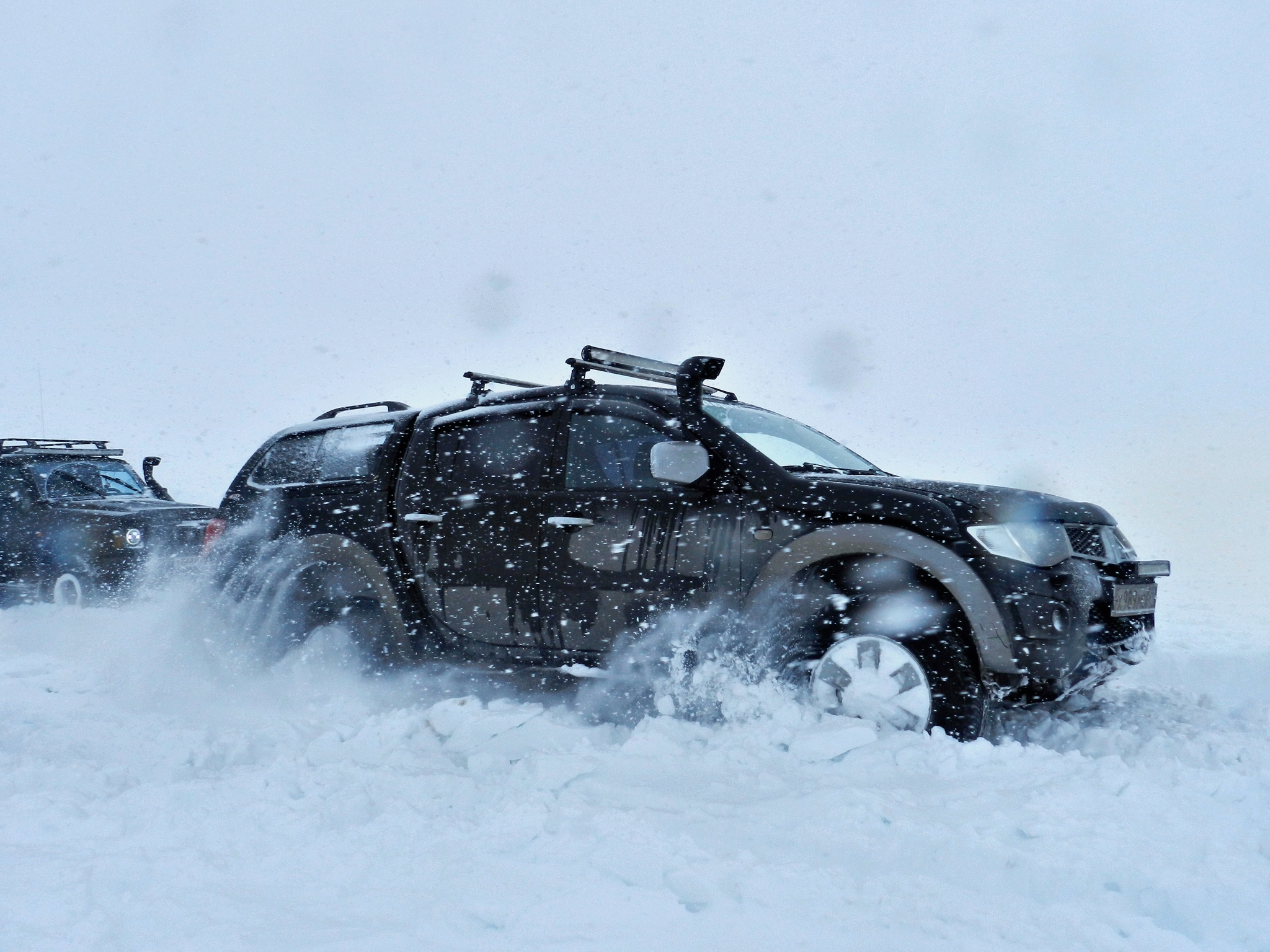 Birthday of the PerekatiKolsky group! Snow, hills and blizzard! Victory over the elements! The horde is assembled! - My, 4x4, Murmansk, Kola Peninsula, Offroad, UAZ, Niva, Renault Duster, Mitsubishi, Ford, Auto, Birthday, Adventures, Jeep, SUV, Company, Chevrolet niva, Nissan, Video, Longpost