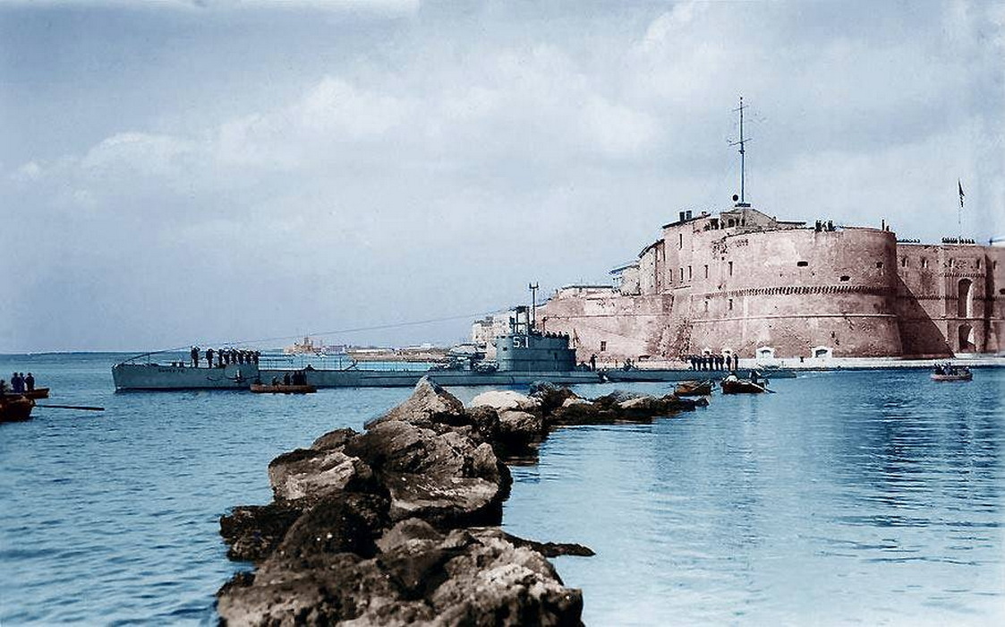 Two battleships in action - Submarine, Italy, The Second World War, Fake, Story, Military history, Longpost