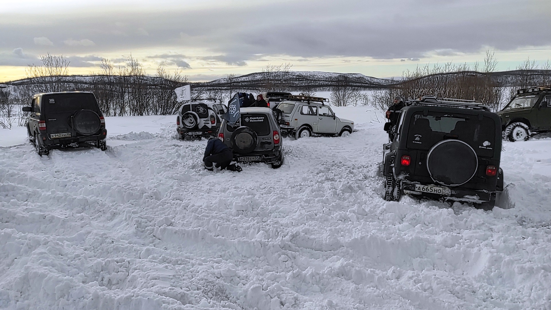 Offroad with trailers! Continuation of the group's anniversary! Almost everyone is stuck! 4x4 PerekatiKolsky - My, Renault Duster, 4x4, Niva, Chevrolet, UAZ, Toyota, Nissan, Jeep, Offroad, Murmansk, Kola Peninsula, Arctic, Group, Pokatushki, In contact with, Video, Longpost