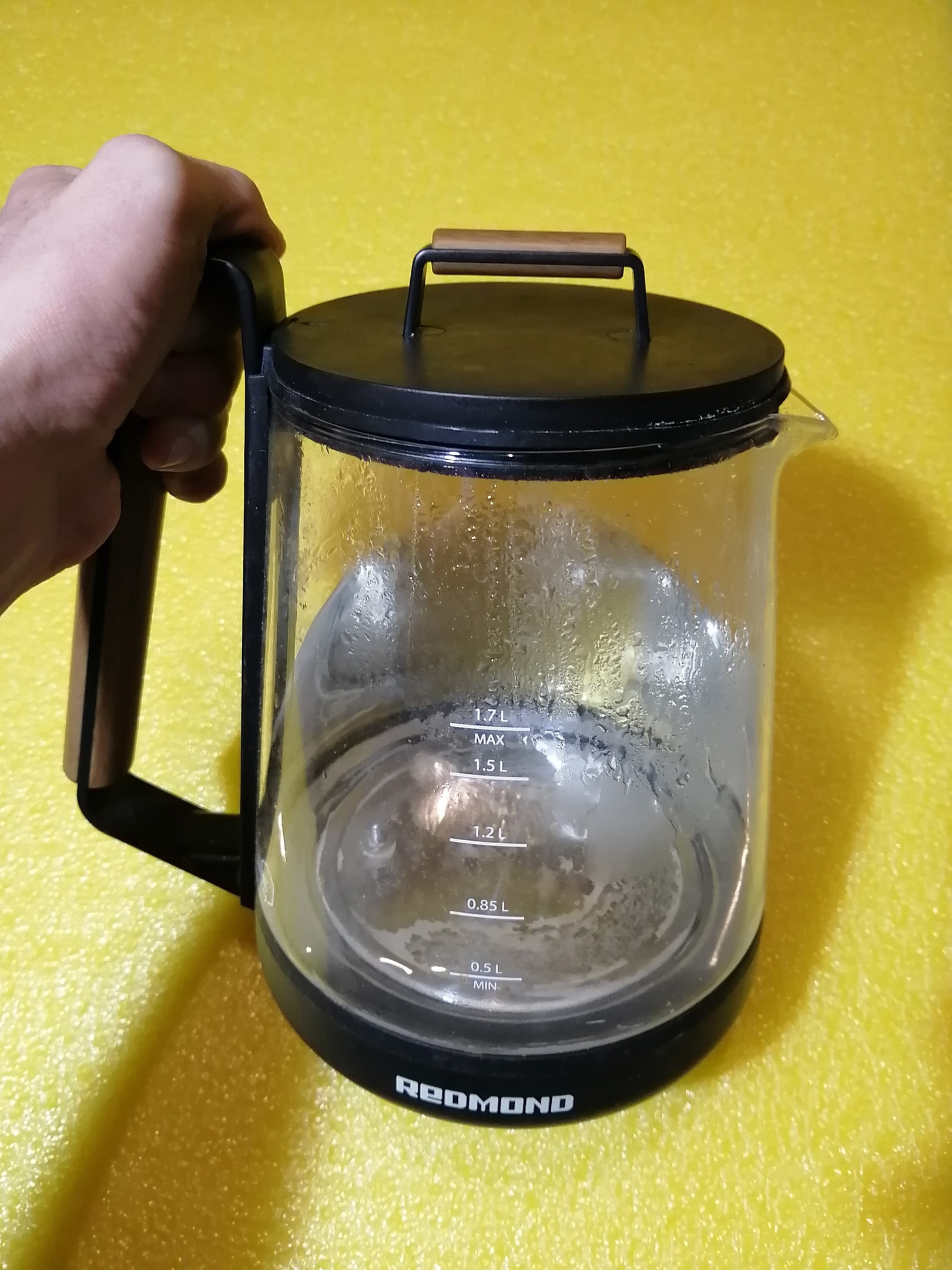 Kettle Redmond RK-G1308D: greetings to the company from the consumer - My, Kettle, Quality, Poor quality, Breaking, Guarantee, Consumer rights Protection, Appliances, Life stories, Manufacturing defect, Redmond, Repair of equipment, Inscription, Longpost