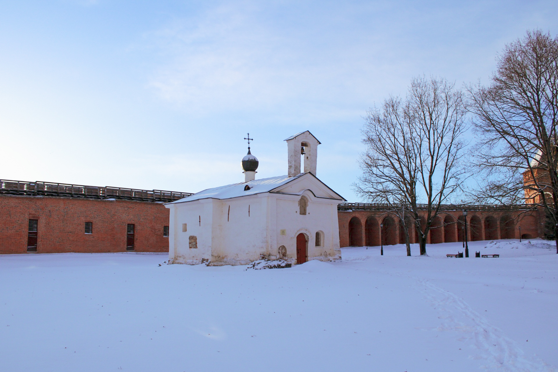 Morning in the Novgorod Kremlin - My, Canon, Fortress, Novgorod Kremlin, March, Morning, Longpost, Velikiy Novgorod