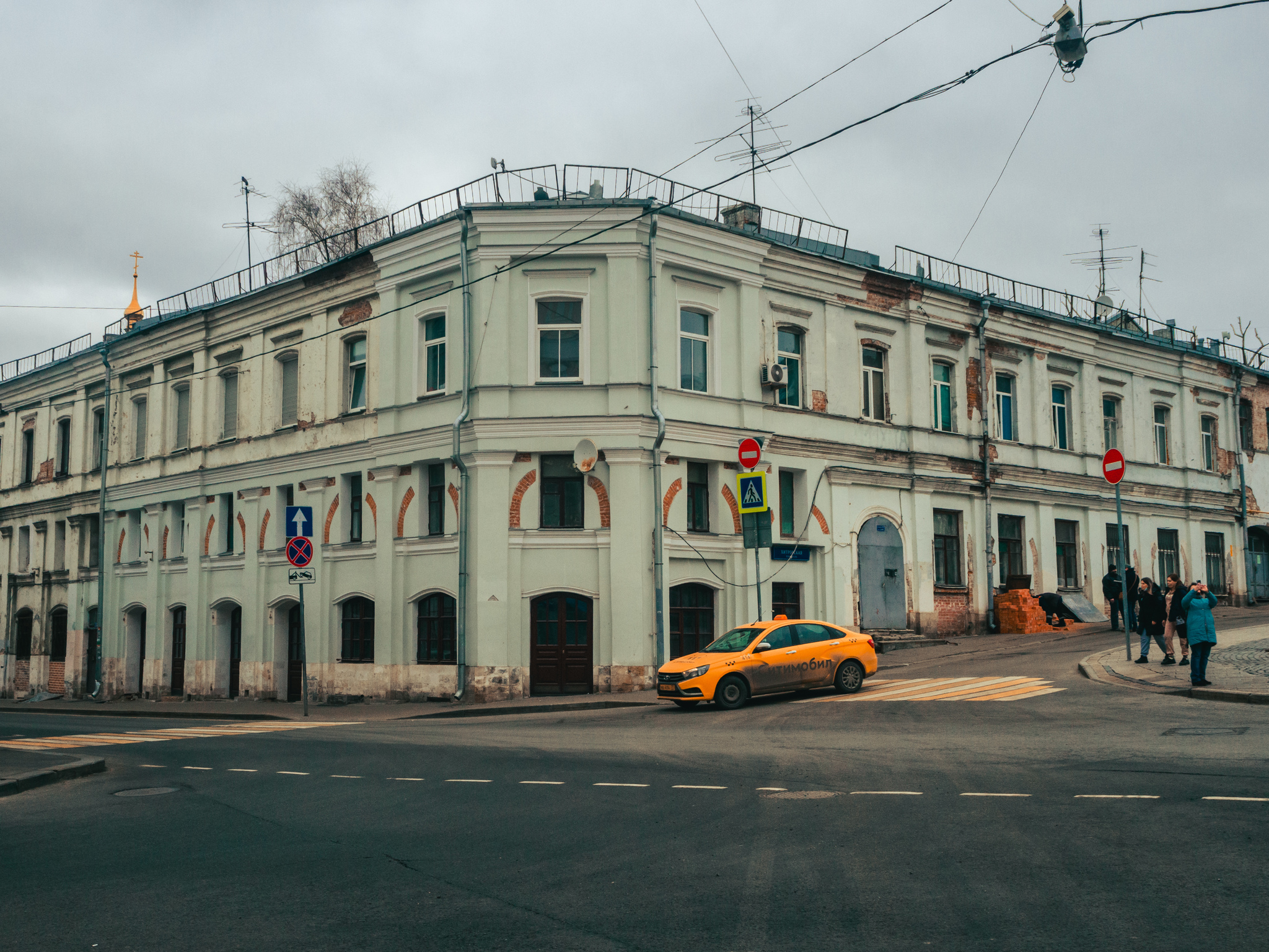 Прогулялся на прошлой неделе от Курского вокзала в центр Москвы, шёл на  работу | Пикабу