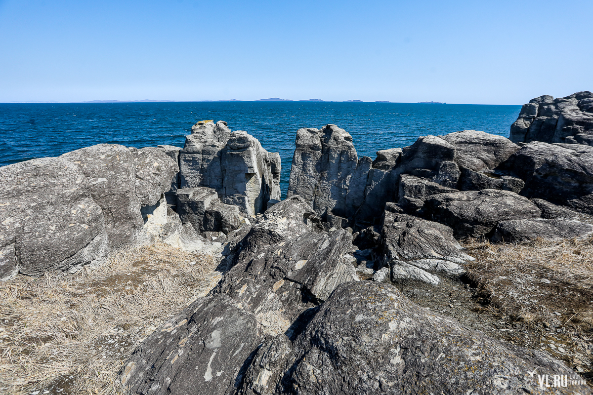 In the vicinity of Vladivostok - Vladivostok, Sea, The rocks, Longpost, Cape Bruce, The photo