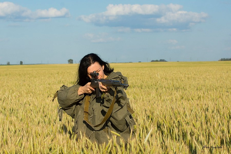 Peacetime in the vicinity of Brest - NSFW, My, Field, Wheat, Brest, Brest region, Sniper rifle, Boobs