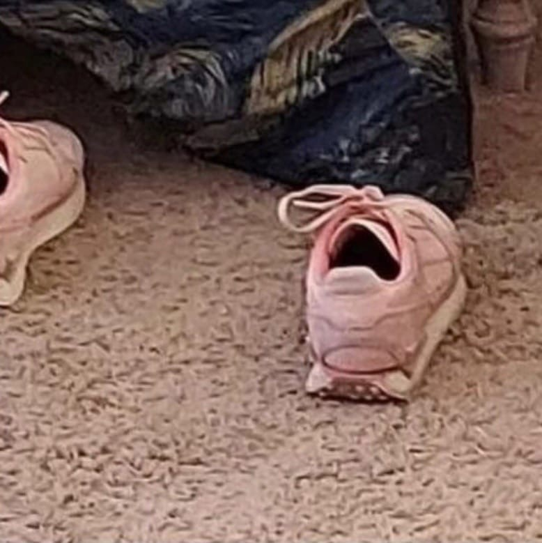 Reply to the post “The Laughing Shoe” - Memes, Boots, It seemed, Strange humor, Pareidolia, Reply to post, Longpost