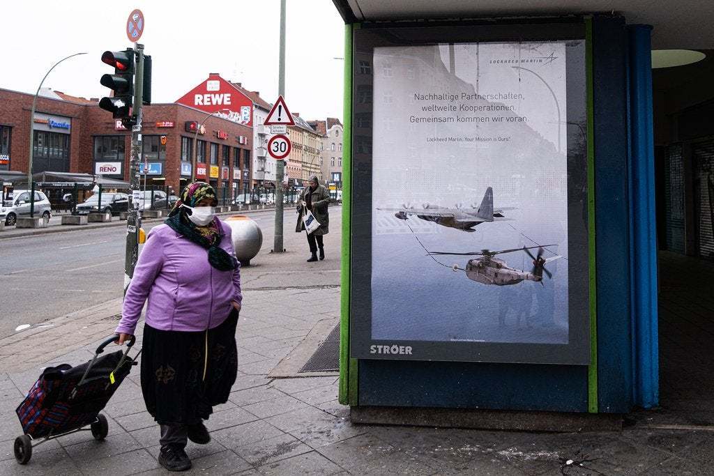 Unobtrusive advertising for Lockheed Martin on the streets of Berlin - The photo, Berlin, Militarism, Lockheed Martin