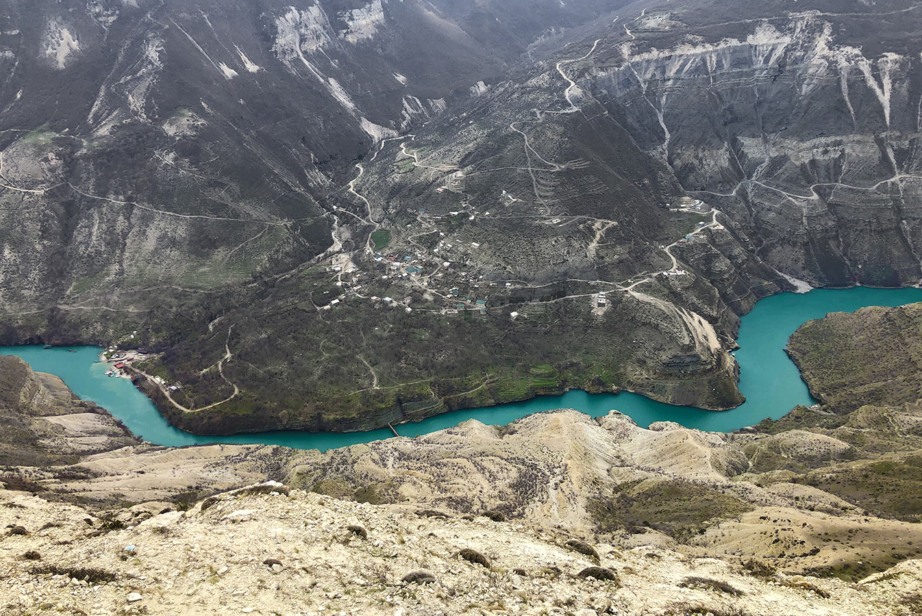 Дубки дагестан фото. Дубки Дагестан. Деревня Дубки Дагестан.