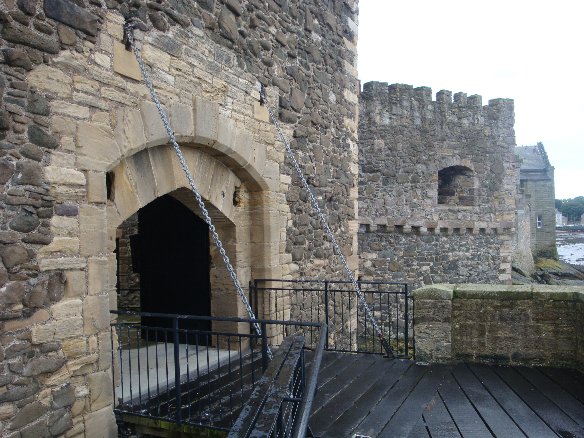 We wander through the Middle Ages. Blackness Castle - My, Locks, Scotland, Story, Middle Ages, Travels, Longpost