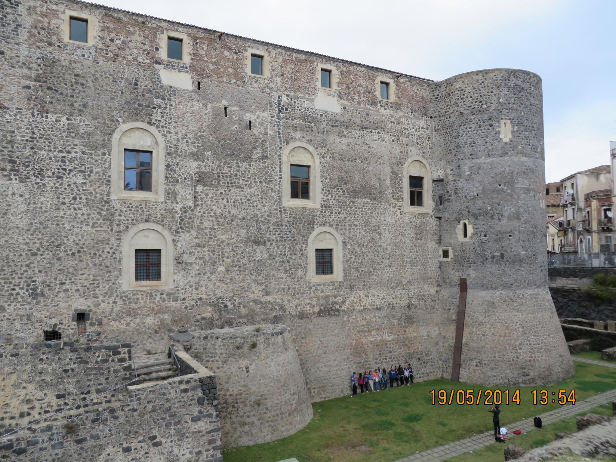 We wander through the Middle Ages. Ursino Castle - My, Locks, Middle Ages, Italy, Story, Sicily, Travels, Longpost