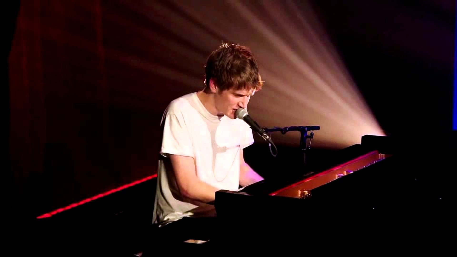 Bo Burnham Announces New Special Inside on Netflix - My, Bo burnham, Music, Musicians, Announcement, Netflix, Video, Longpost