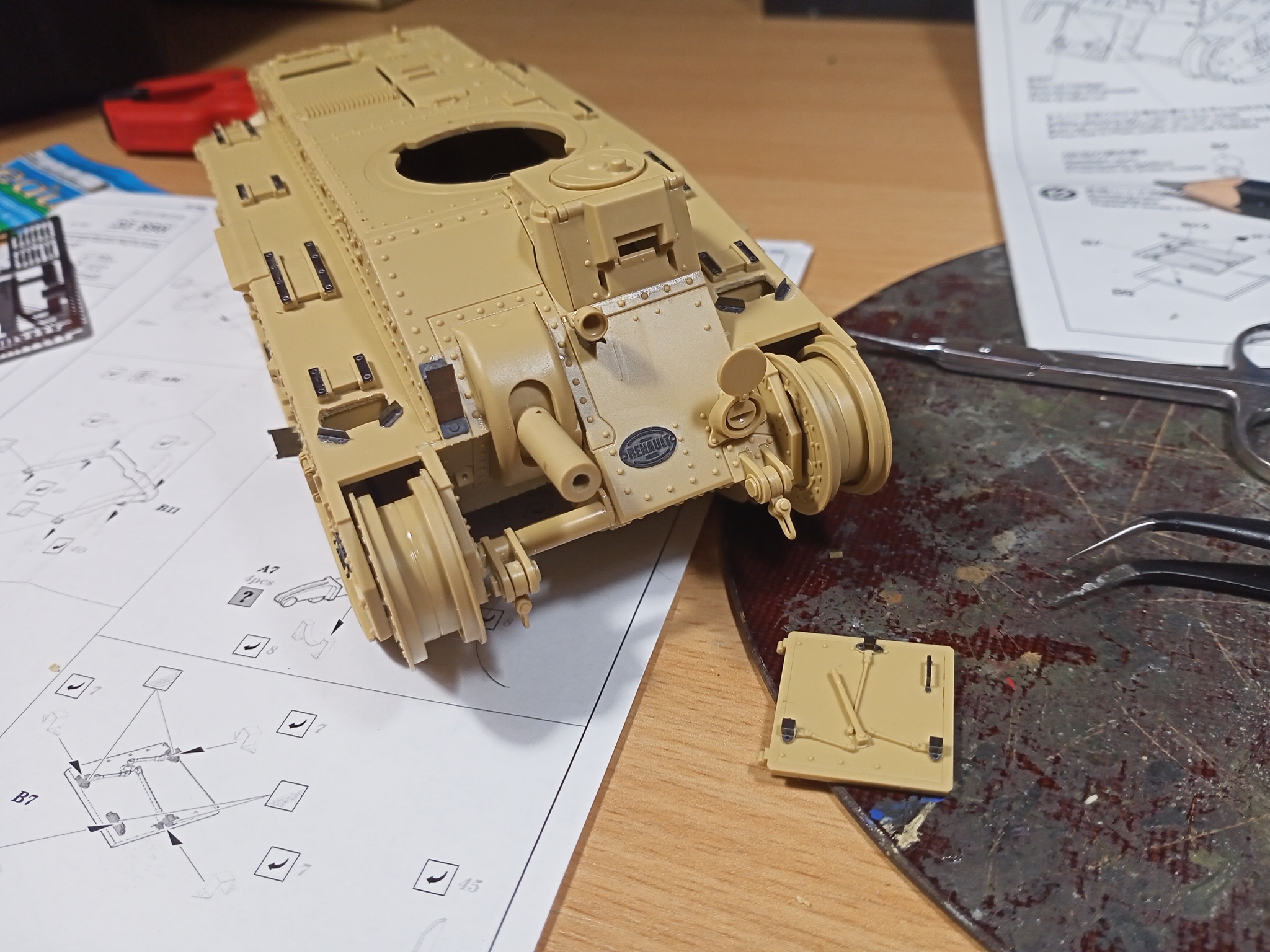 Char B1 bis (1/35 Tamiya, Eduard etched). Assembly Notes - My, Stand modeling, Modeling, Hobby, Prefabricated model, Assembly, Airbrushing, With your own hands, Miniature, Tanks, Needlework with process, The Second World War, France, Longpost