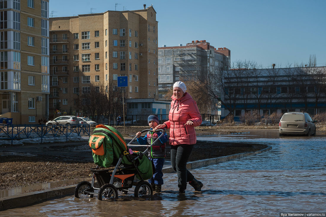 Вы живёте в неудачное время! - Моё, Городская среда, Грязь, Пешеход, Россия, Тротуар, Длиннопост