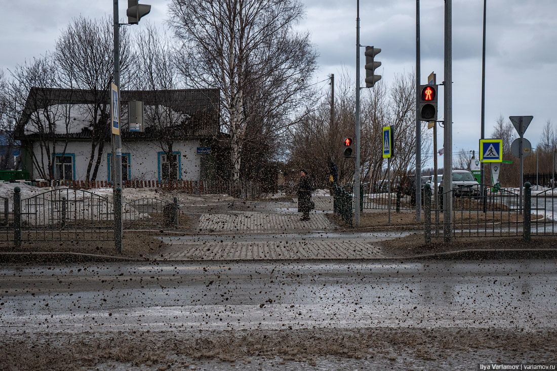 You are living in a bad time! - My, Urban environment, Dirt, A pedestrian, Russia, Sidewalk, Longpost