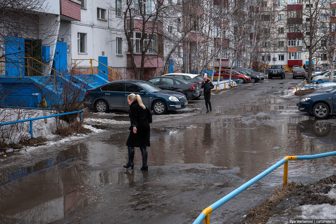 You are living in a bad time! - My, Urban environment, Dirt, A pedestrian, Russia, Sidewalk, Longpost