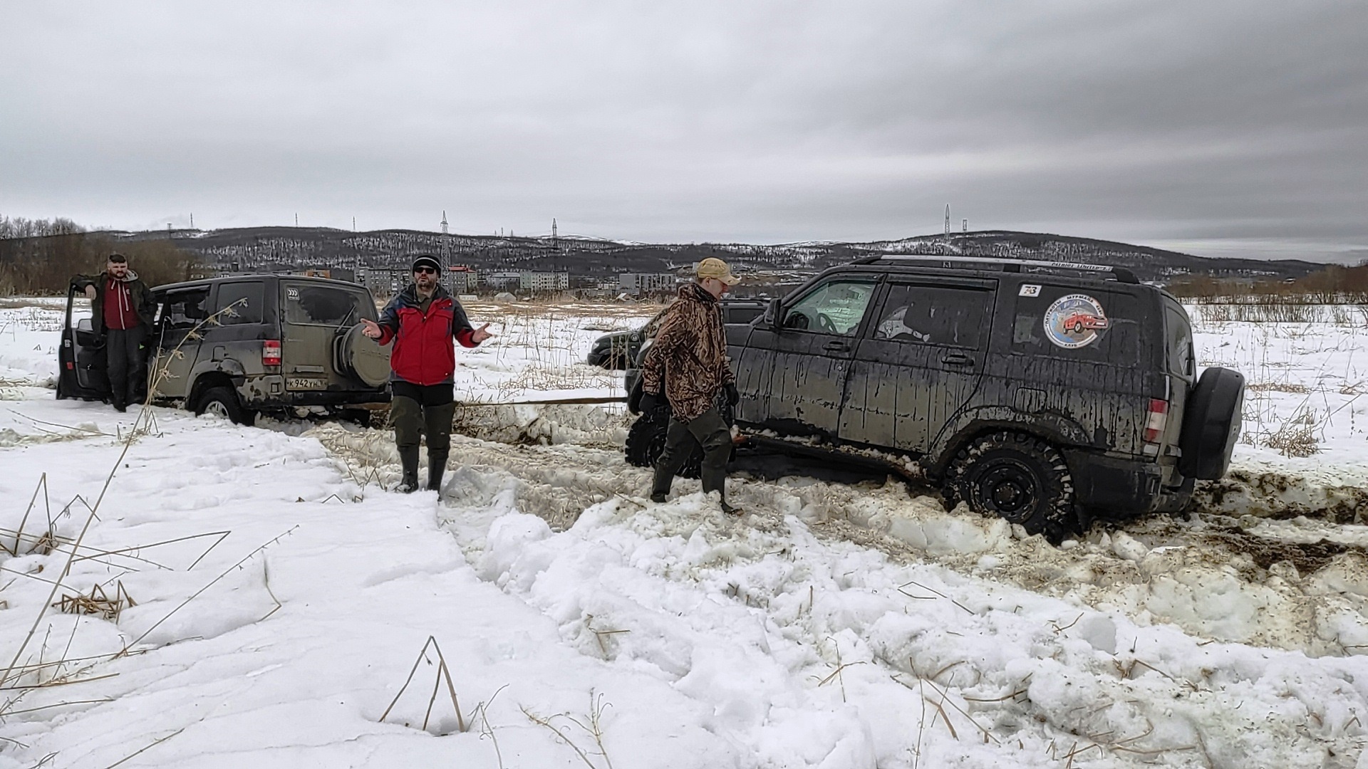 Патриоты Мурмана 4х4 веселятся в полях у Лавны! Offroad. УАЗ Патриот.  Daihatsu Rocky | Пикабу