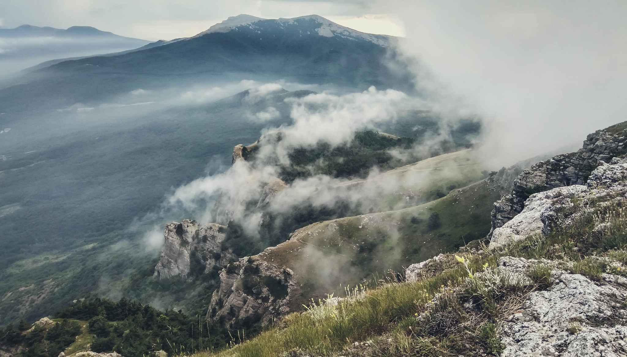 по горам крыма