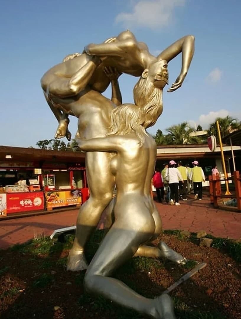 Love Land statue dedicated to open relationships in South Korea - Sculpture, South Korea, Oddities, Relationship, Longpost