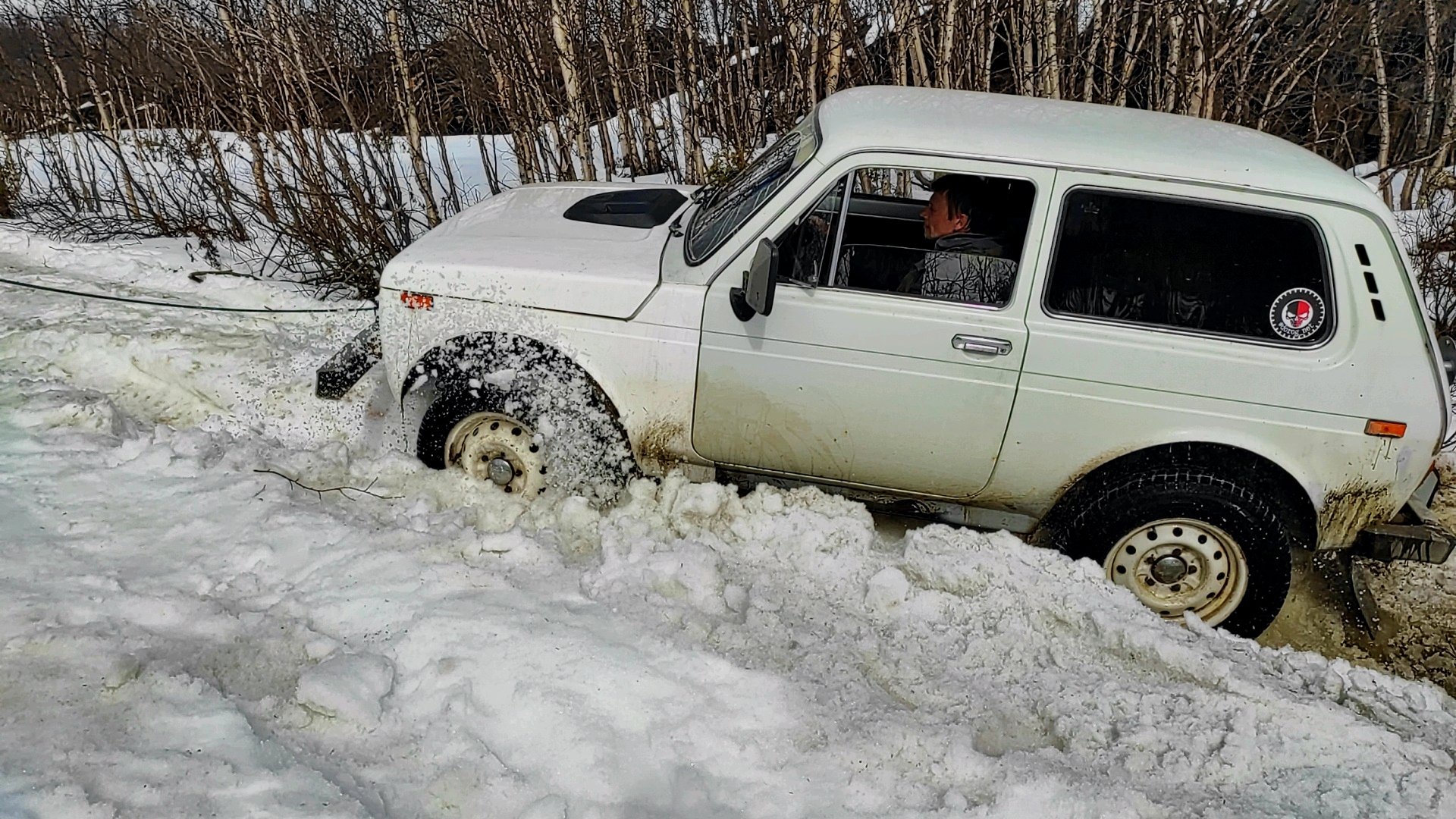 Интересный маршрут вдоль станции Пяйве! Первый боевой выезд Бестии! Offroad, 4х4, ПерекатиКольский - Моё, Нива, Chevrolet Niva, 4х4, Offroad, Мурманская область, Кольский полуостров, Заполярье, Маршрут, Приключения, Путешествия, Снег, Ручей, Nissan Patrol, Mitsubishi L200, Лебедка, Лес, Джип, Видео, Длиннопост