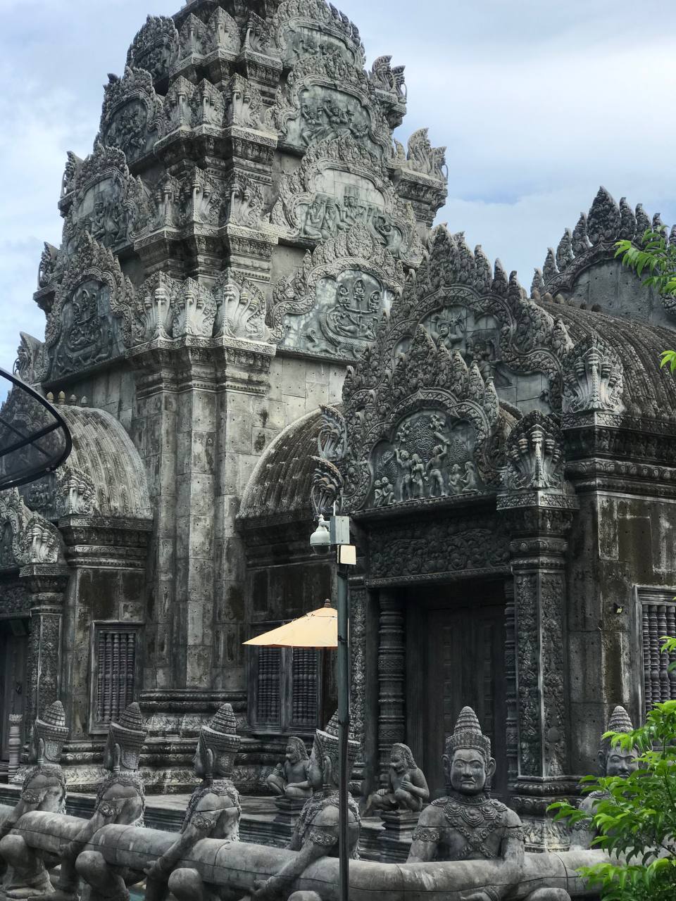 Angkor Wat style hotel - Thailand, Koh Phangan, Phangan, Angkor Wat, Hotel, Hotel, Vertical video, Video, Longpost