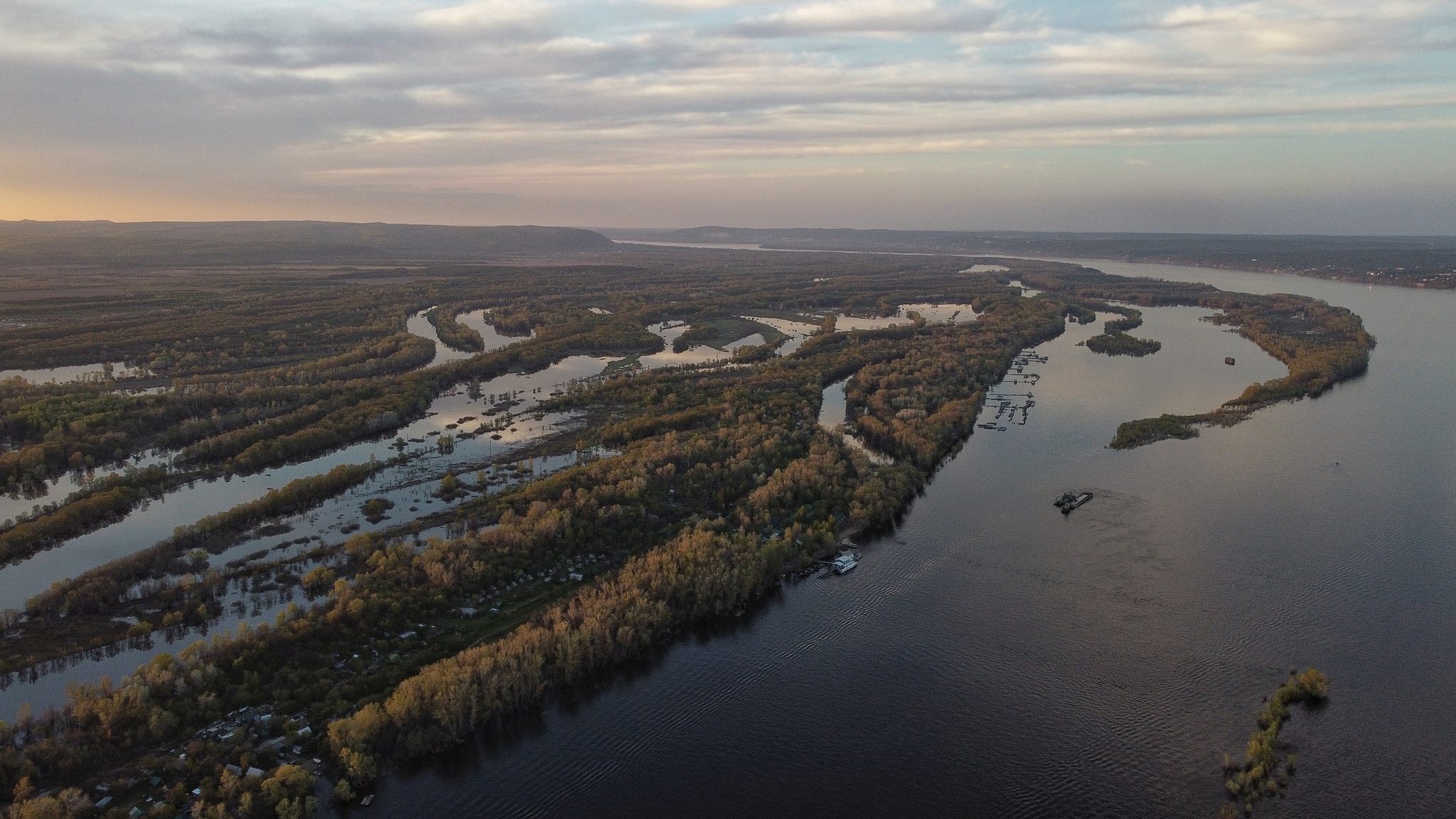 Самарский май 21 - Моё, Самара, Город-Курорт, Стрелка, Река Волга, Сталин, Путешествия, Путешествие по России, Длиннопост, Фотография