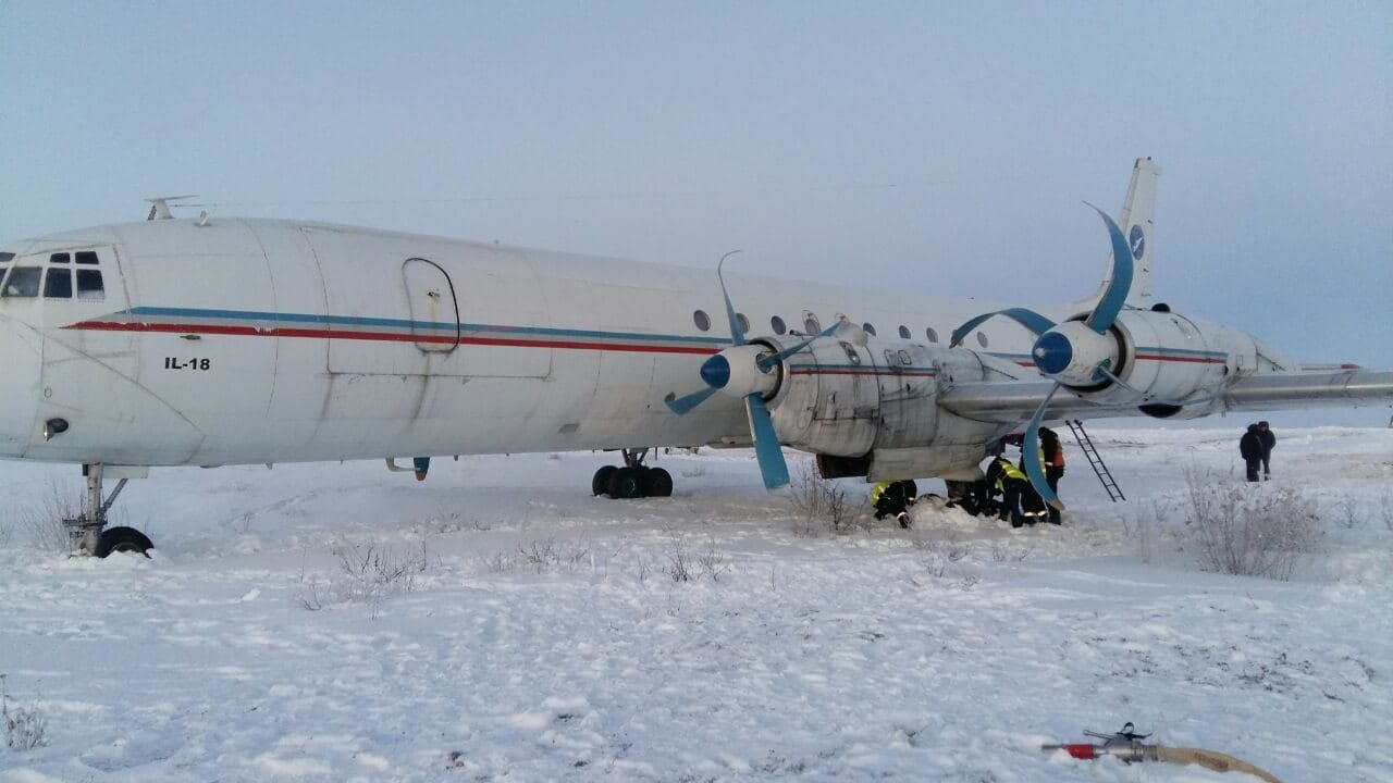 The only Il-18 in Russia with a cargo door flew again - Aviation, IL-18, Cargo aircraft, Naryan-Mar, Takeoff, Recovery, Longpost