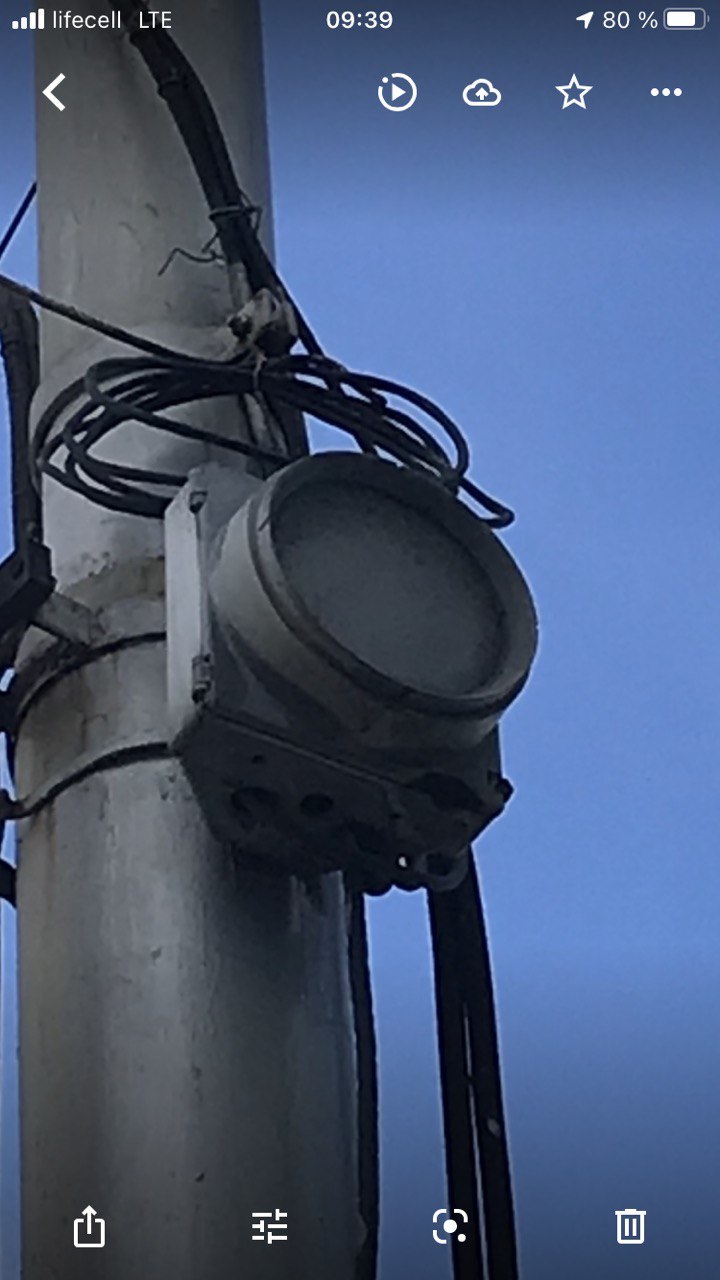 Does anyone know what it is? - Traffic lights, Device, What's this?, Longpost