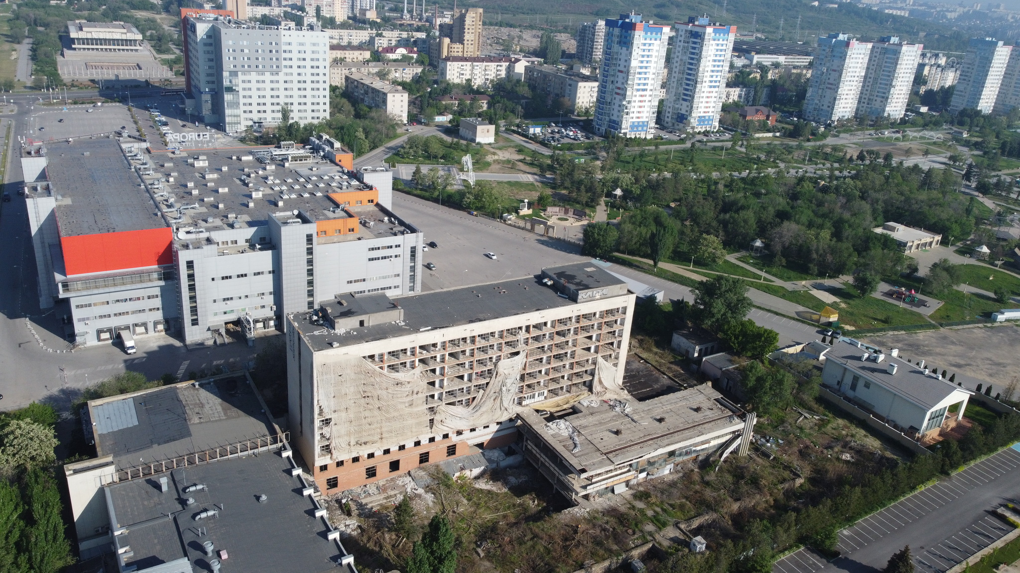 The building of the Youth Center is being destroyed in Volgograd - My, Volgograd, sights, Russia, Longpost, Abandoned