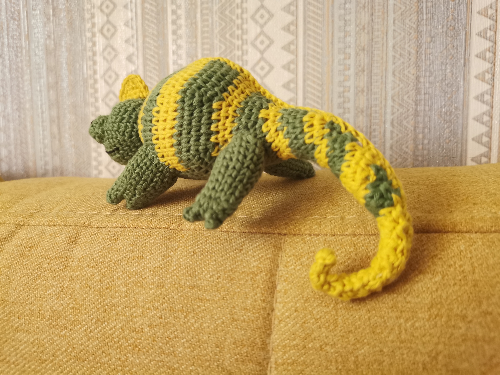 Hame-hame-hame-hame-hameeeeeleooon) - My, Amigurumi, Crochet, Knitted toys, Chameleon, Longpost, Needlework without process