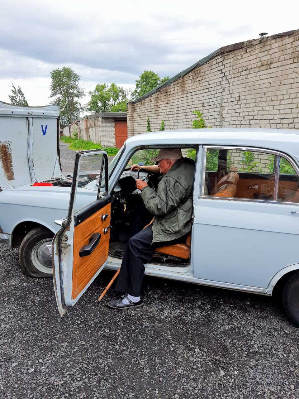 Reply to Goodbye Friend - My, Auto, Moskvich, Age, Tow truck, Old age, The photo, Reply to post, Text