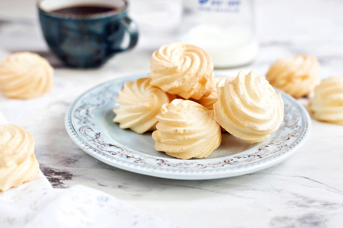 How not to cook meringue - My, Confectionery, Meringue, Longpost