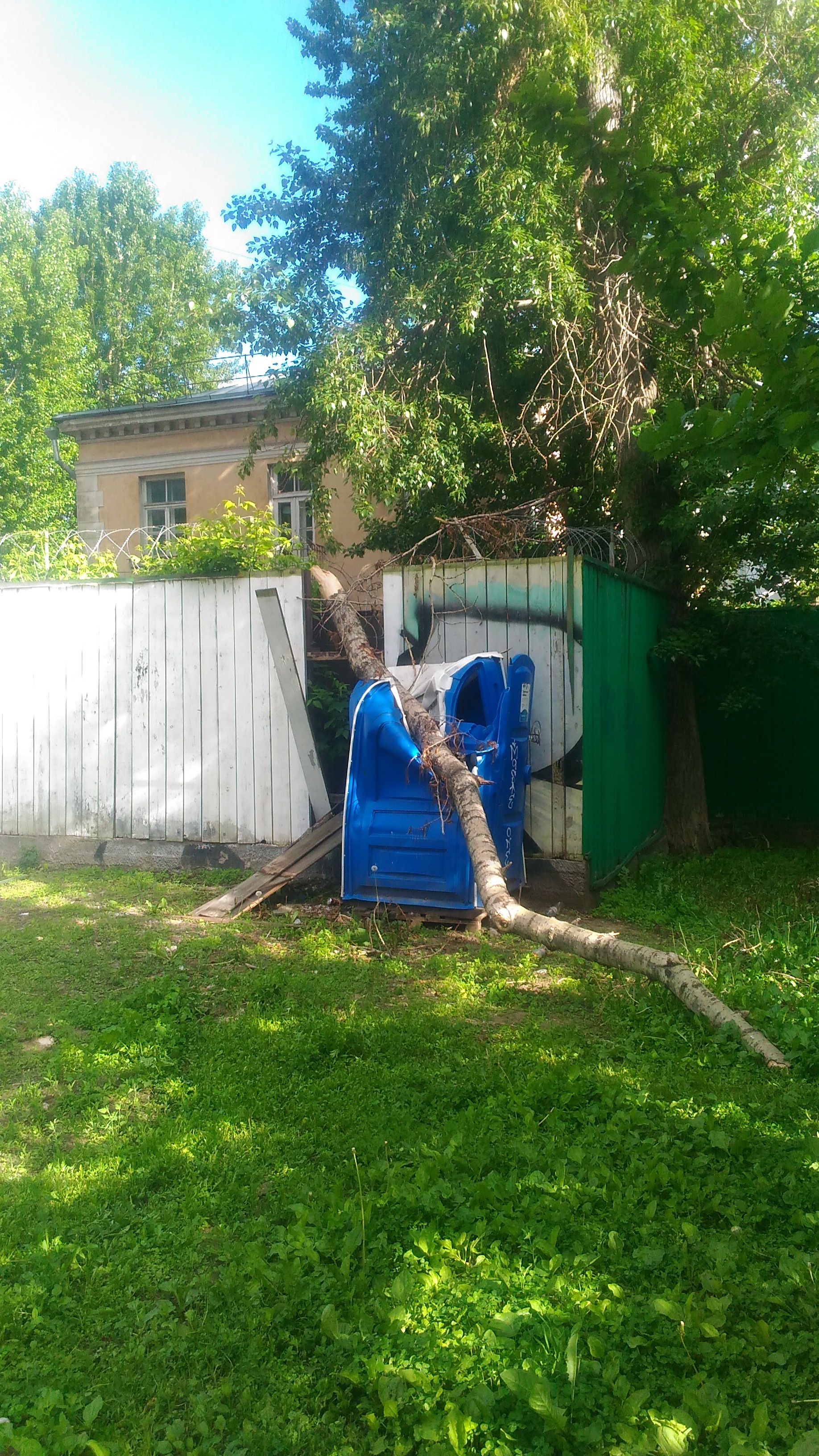 Беда не приходит одна - Моё, Внезапно, Туалет, Длиннопост