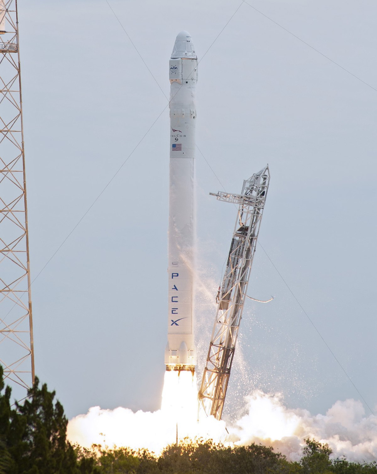 11 лет семейству Falcon 9 - SpaceX, Илон Маск, Spacex Dragon, Длиннопост