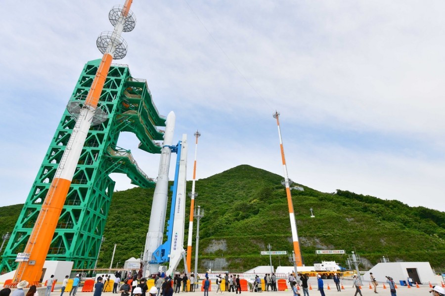 South Korea showed a model of its new rocket - Space, South Korea, Rocket, Nuri, Longpost