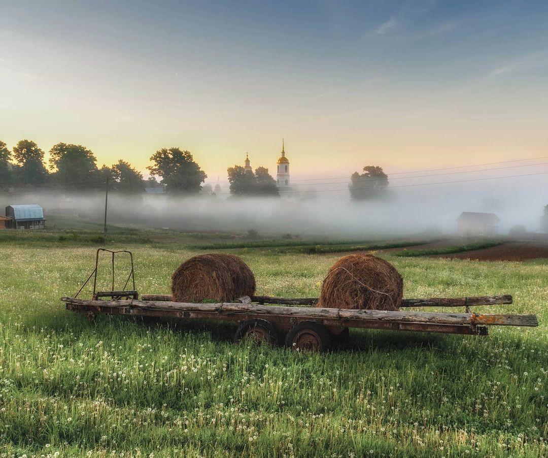 Foggy morning in the village of Yuryevo, Kirov region - Kirov region, Village, Morning, Fog, Hay, The nature of Russia, Travel across Russia, The photo