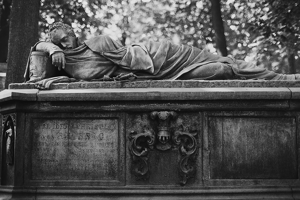 Necropolis. - My, Saint Petersburg, Town, City walk, Necropolis, Alexander Nevsky Lavra, Monument, The photo, Longpost