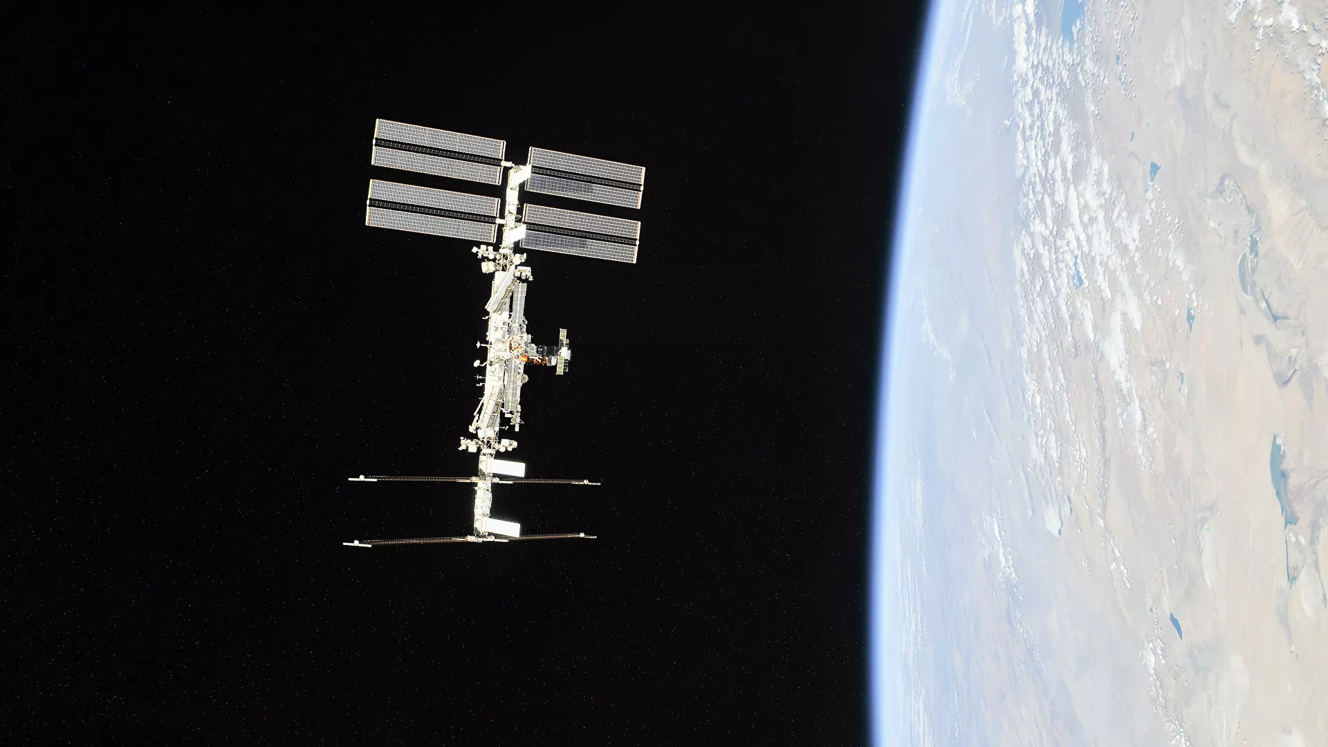 Roscosmos wants to send scientists to the ISS - Roscosmos, ISS