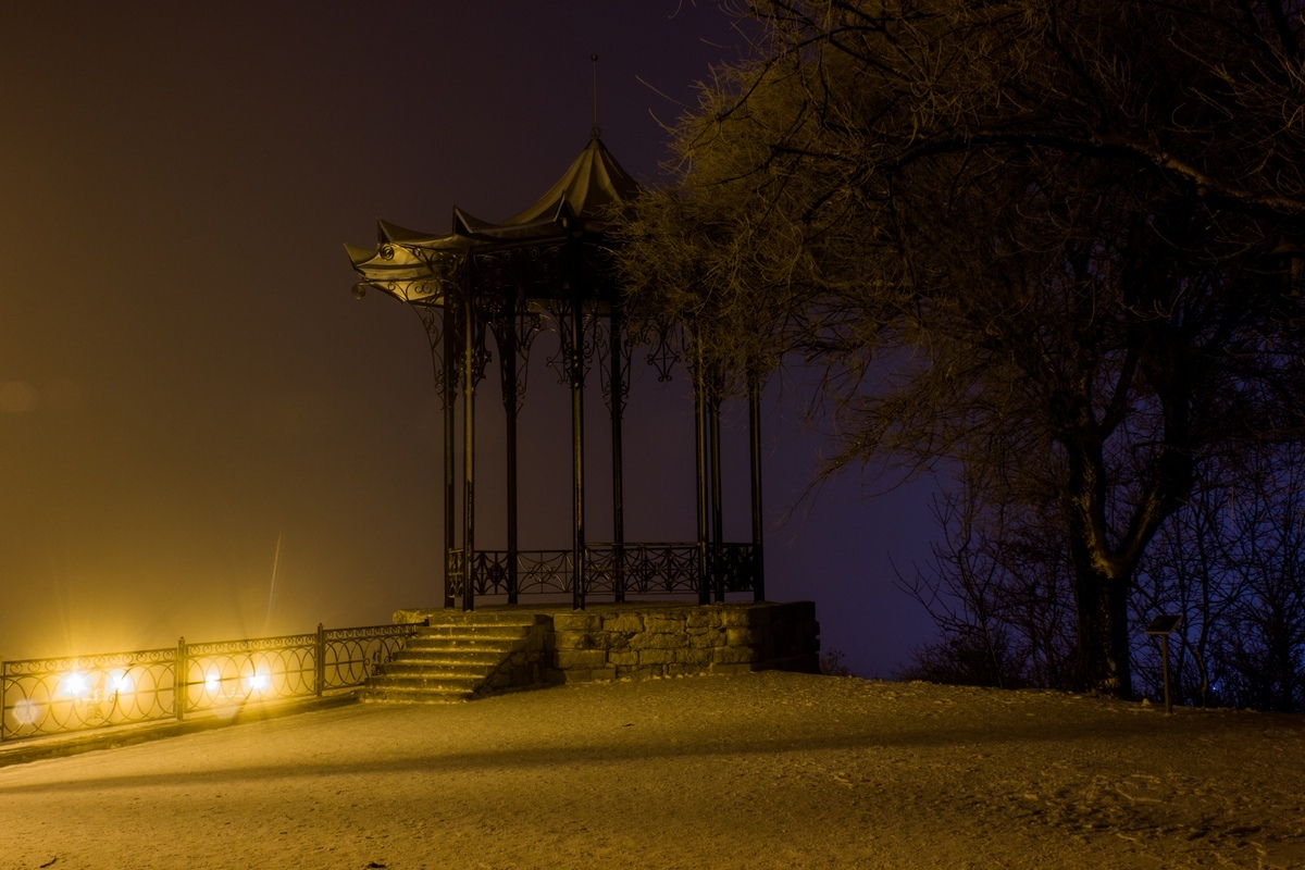 Fogs - My, The photo, Fog, Lamp, Lenin, Canon 600D, Longpost