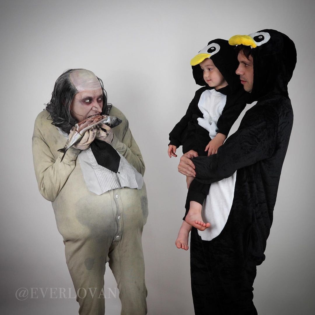 When the wife misunderstood her husband's phrase Honey, today we will have a family photo session in the form of penguins - The photo, Family, PHOTOSESSION, Costume, Penguins, Batman, Humor, Longpost, Dc comics, , 