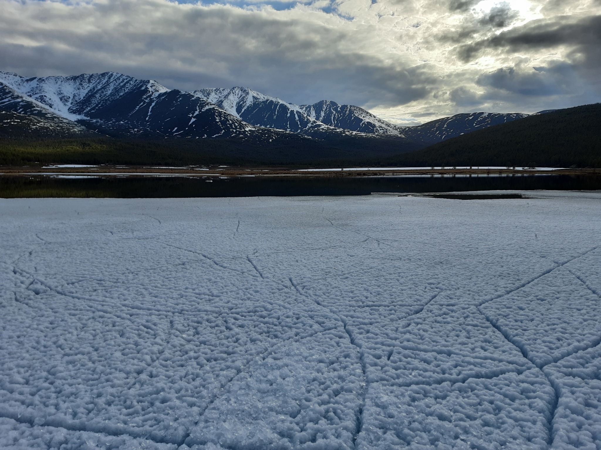 Elgenya Lake, Bilibin Peak, Bolshoy Anngachak Ridge - My, Grayling, Magadan Region, Nature, Дальний Восток, The nature of Russia, wildlife, Video, Longpost