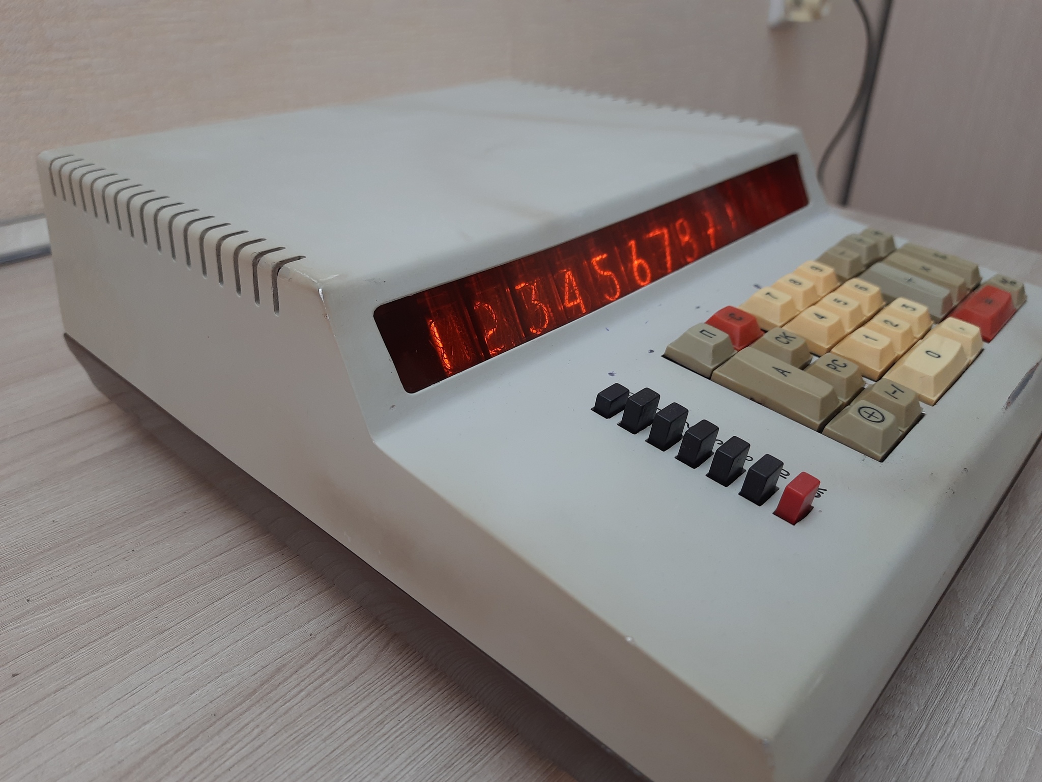 Iskra 111T. - My, Calculator, Retro, Лампа, Longpost, Made in USSR, Retrotechnics