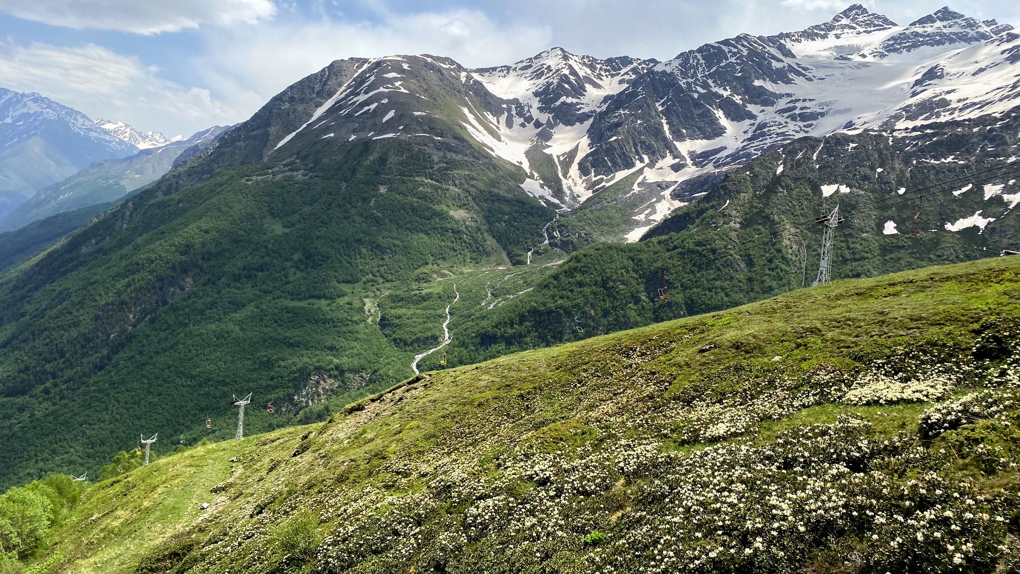 Better mountains can only be mountains that have not yet been - My, Caucasus, Mount Cheget, The mountains, Nature, beauty of nature, Mobile photography, Snow, Vertex