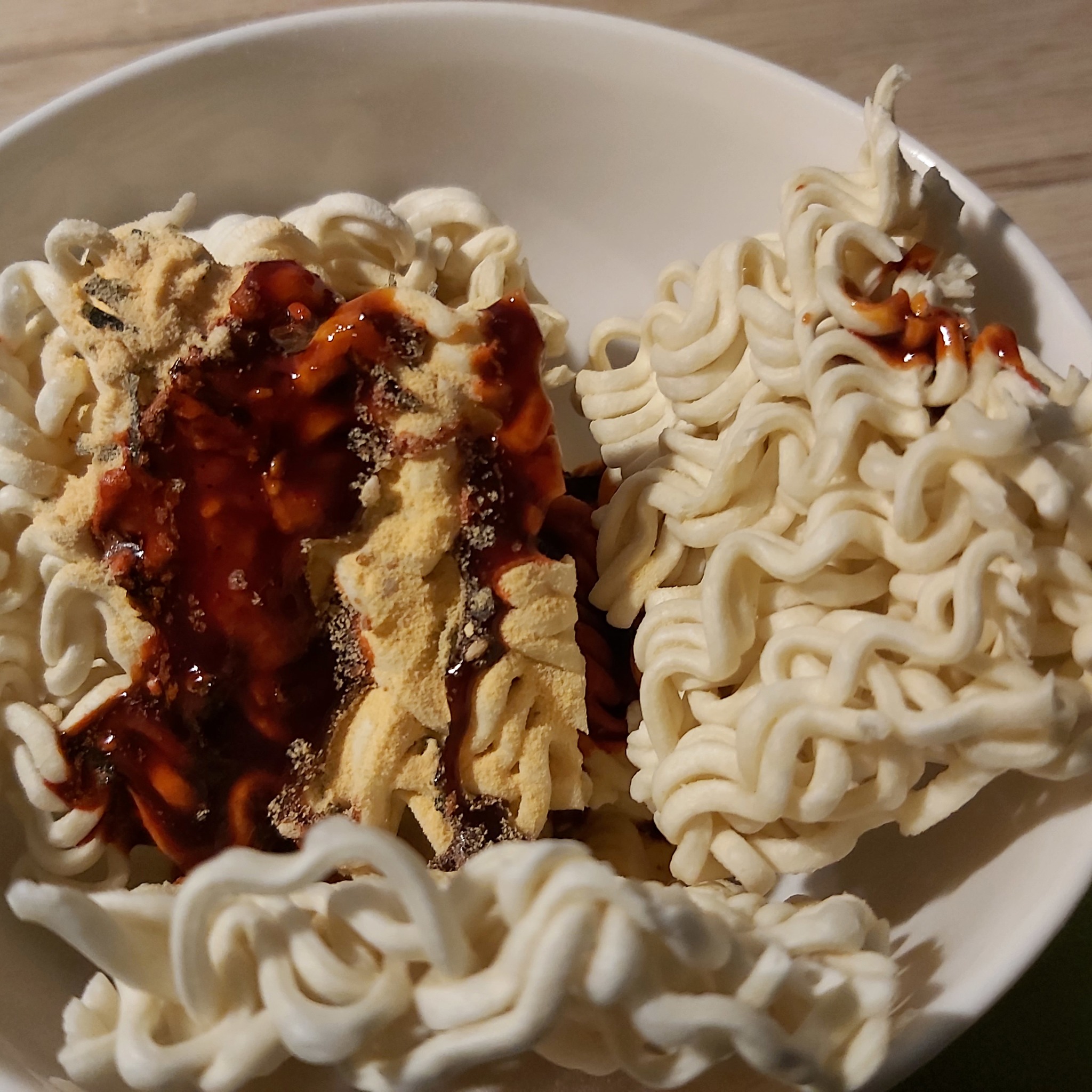 Samoyang noodles with cheese - My, Doshirakology, Doshirak, Noodles, Spicy, Video, Longpost